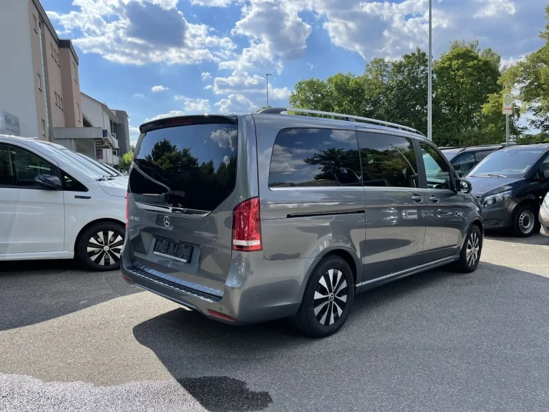 Privatni transfer od zračne luke Split do područja grada Splita (oba smjera)