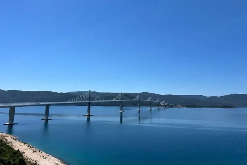 Transfer od Splita do Dubrovnika sa zaustavljanjem na uzgajalištu kamenica