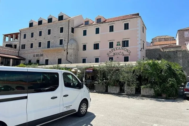 Transfer od Splita do Dubrovnika sa zaustavljanjem na uzgajalištu kamenica