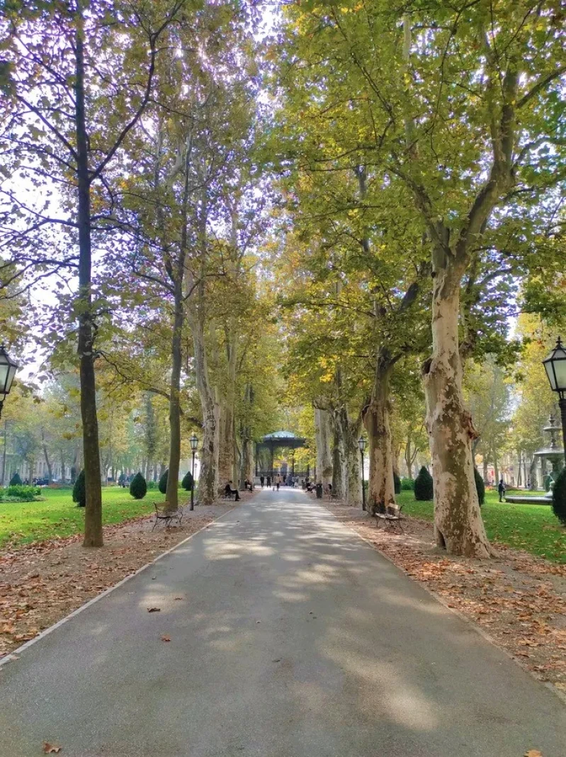 Zagreb Walking Tour Tour with a Local Guide