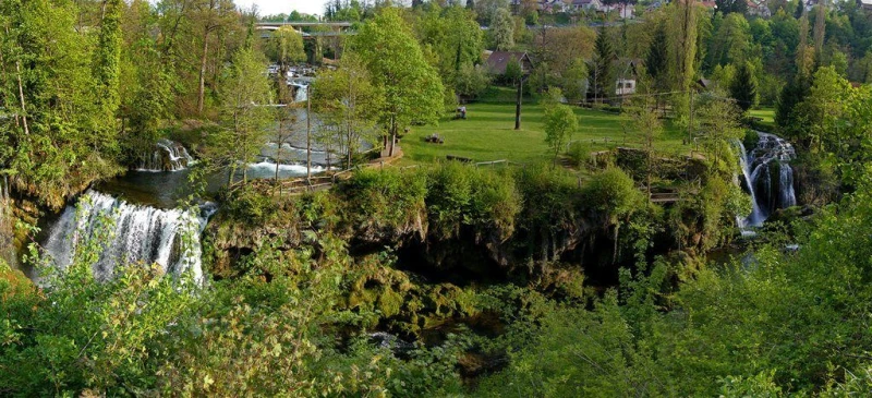 Plitvička jezera privatni prijevoz i putovanje iz Zagreba