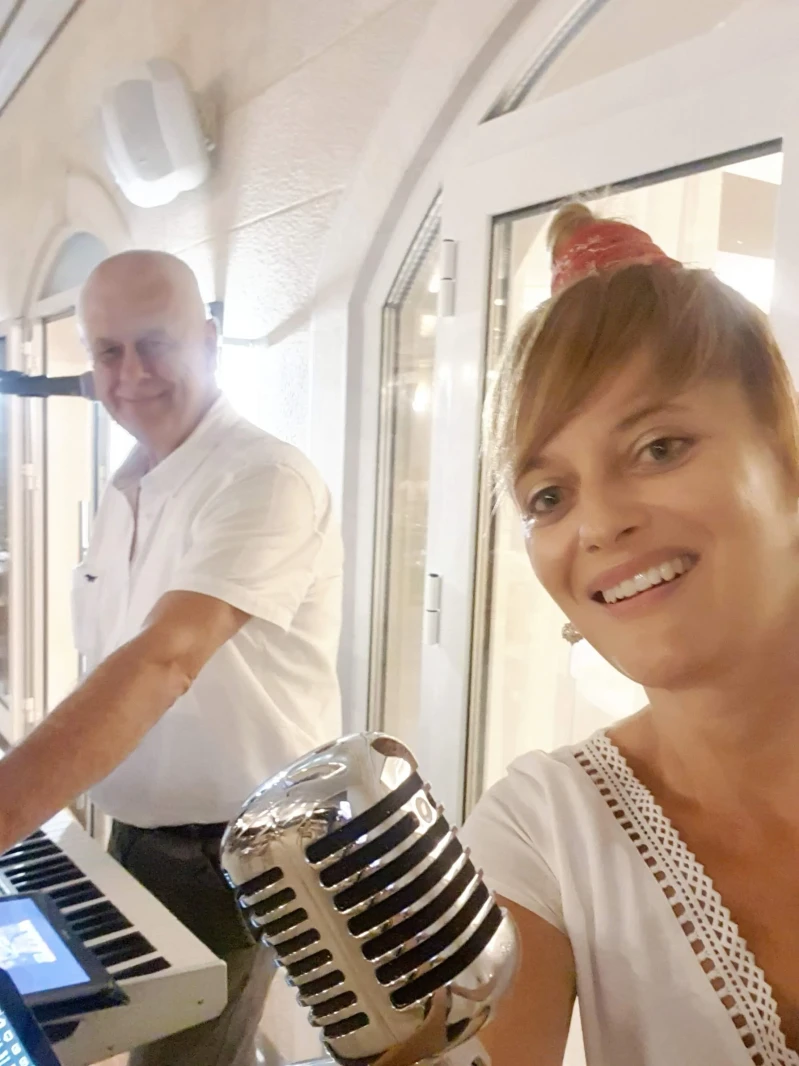 Glazbeni duo za privatne događaje u vili