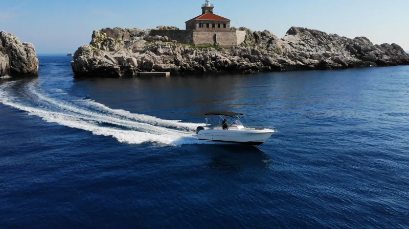 Half day Elaphiti islands tour with a speedboat