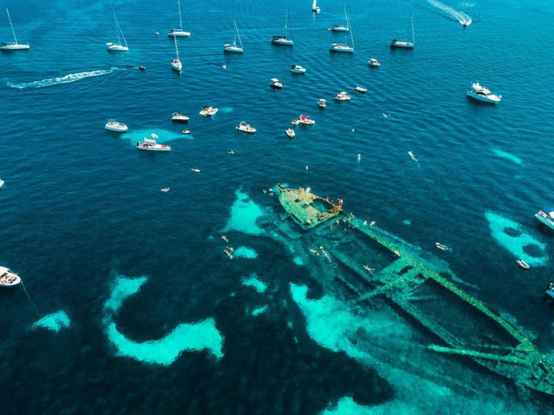 Zadar Saharun Beach and Dugi Island Boat Tour with Lunch