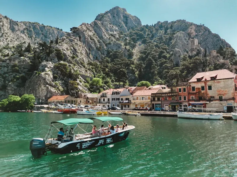 Omiš Glassboat Torpedo – krstarenje rijekom Cetinom