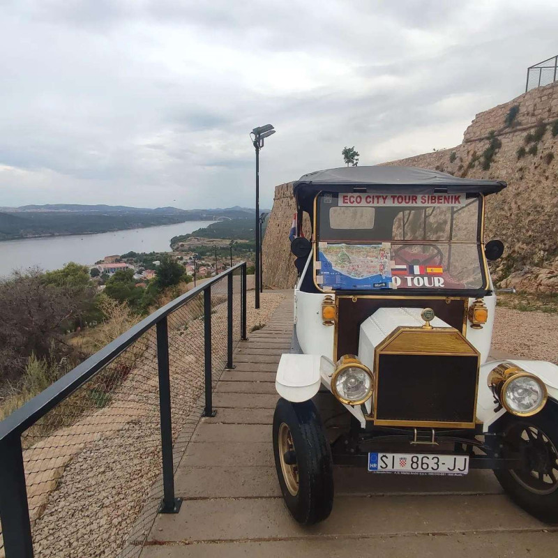 RAZGLEDAVANJE TVRĐAVA - EKO CITY TOUR ŠIBENIK